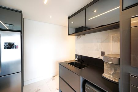 Apartamento à venda com 106m², 2 quartos e 2 vagas Apartamento à venda com 106m², 2 quartos e 2 vagasCozinha