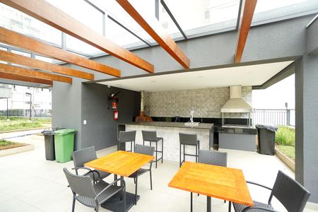 Apartamento à venda com 106m², 2 quartos e 2 vagas Apartamento à venda com 106m², 2 quartos e 2 vagasChurrasqueira