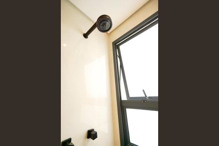 Apartamento à venda com 106m², 2 quartos e 2 vagas Apartamento à venda com 106m², 2 quartos e 2 vagasChuveiro