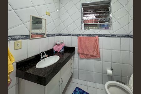 Casa à venda com 150m², 2 quartos e 2 vagas