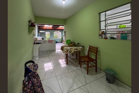 Casa à venda com 150m², 2 quartos e 2 vagas