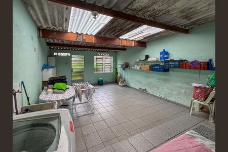 Casa à venda com 150m², 2 quartos e 2 vagas