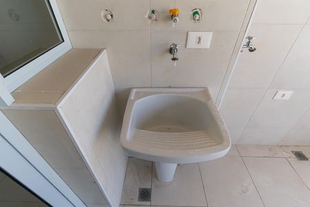 Apartamento à venda com 64m², 3 quartos e 1 vagaÁrea de Serviço