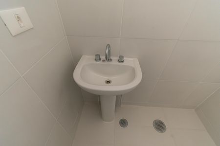 Apartamento à venda com 64m², 3 quartos e 1 vagaBanheiro 2