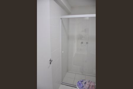 Apartamento para alugar com 41m², 2 quartos e sem vaga Apartamento para alugar com 41m², 2 quartos e sem vagaDetalhe - Banheiro Social