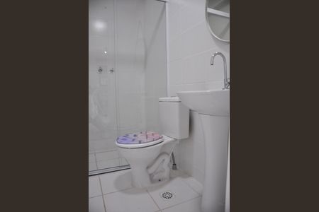 Apartamento para alugar com 41m², 2 quartos e sem vaga Apartamento para alugar com 41m², 2 quartos e sem vagaDetalhe - Banheiro Social