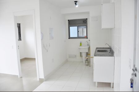 Apartamento para alugar com 41m², 2 quartos e sem vaga Apartamento para alugar com 41m², 2 quartos e sem vagaDetalhe - Cozinha Americana