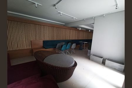 Apartamento para alugar com 41m², 2 quartos e sem vaga Apartamento para alugar com 41m², 2 quartos e sem vagaHall de entrada