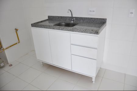 Apartamento para alugar com 41m², 2 quartos e sem vaga Apartamento para alugar com 41m², 2 quartos e sem vagaDetalhe - Cozinha Americana