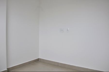 Apartamento para alugar com 41m², 2 quartos e sem vaga Apartamento para alugar com 41m², 2 quartos e sem vagaDetalhe - Quarto 02