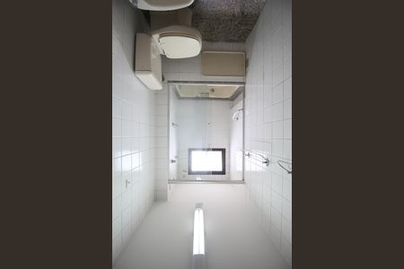 Apartamento à venda com 130m², 5 quartos e 3 vagasBanheiro da Suíte 1