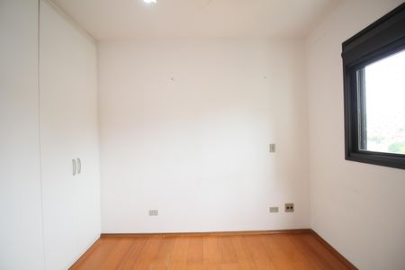 Apartamento à venda com 130m², 5 quartos e 3 vagasQuarto 1