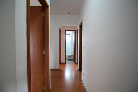 Apartamento à venda com 130m², 5 quartos e 3 vagasCorredor