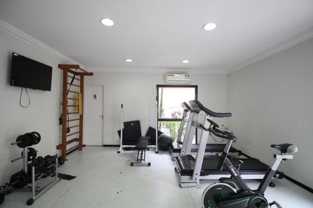 Apartamento à venda com 130m², 5 quartos e 3 vagasÁrea comum - Academia