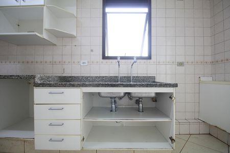 Apartamento à venda com 130m², 5 quartos e 3 vagasCozinha