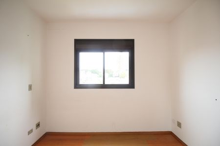 Apartamento à venda com 130m², 5 quartos e 3 vagasQuarto 1