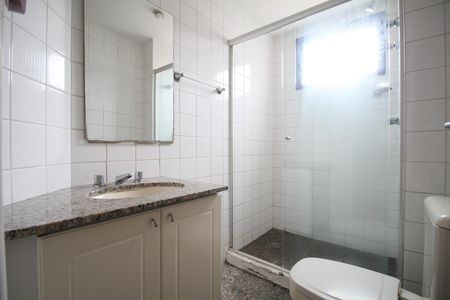 Apartamento à venda com 130m², 5 quartos e 3 vagasBanheiro Social