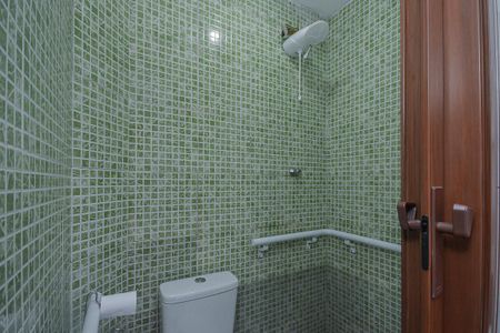 Casa à venda com 140m², 4 quartos e 2 vagas Casa à venda com 140m², 4 quartos e 2 vagasBanheiro 2