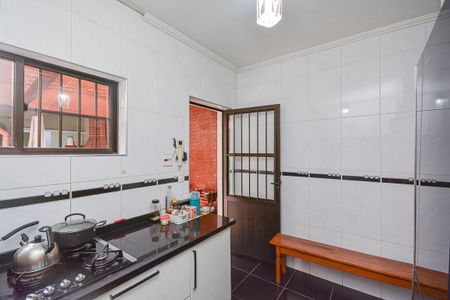 Casa à venda com 140m², 4 quartos e 2 vagas Casa à venda com 140m², 4 quartos e 2 vagasCozinha