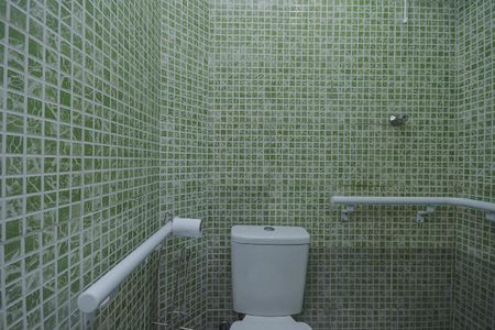 Casa à venda com 140m², 4 quartos e 2 vagas Casa à venda com 140m², 4 quartos e 2 vagasBanheiro 2