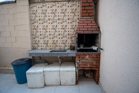 Apartamento à venda com 47m², 2 quartos e 1 vaga Apartamento à venda com 47m², 2 quartos e 1 vagaÁrea comum - Churrasqueira