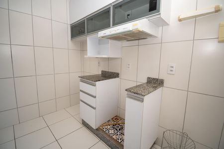 Apartamento à venda com 47m², 2 quartos e 1 vaga Apartamento à venda com 47m², 2 quartos e 1 vagaCozinha e Área de Serviço