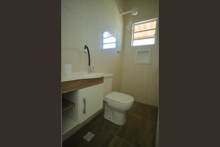 Banheiro  de casa para alugar com 1 quarto, 20m² em Baeta Neves, São Bernardo do Campo