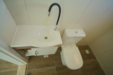 Banheiro  de casa para alugar com 1 quarto, 20m² em Baeta Neves, São Bernardo do Campo