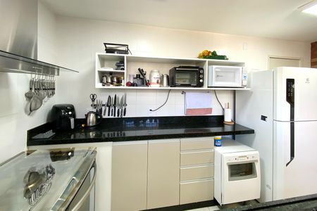 Apartamento à venda com 105m², 3 quartos e 2 vagasCozinha