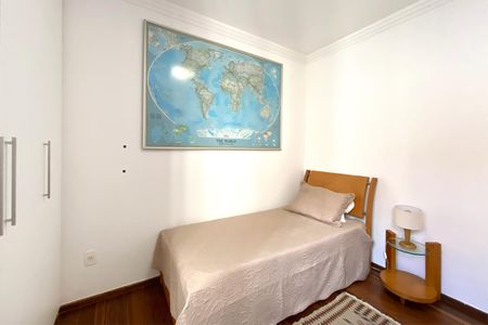 Apartamento à venda com 105m², 3 quartos e 2 vagasQuarto 3