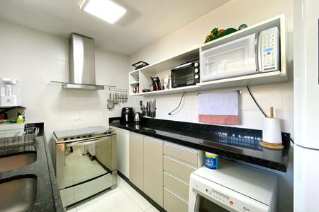 Apartamento à venda com 105m², 3 quartos e 2 vagasCozinha