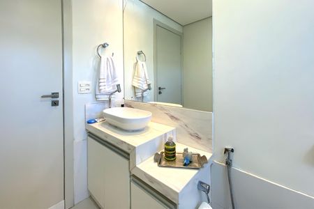 Apartamento à venda com 105m², 3 quartos e 2 vagasBanheiro