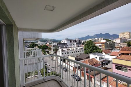 Apartamento para alugar com 63m², 2 quartos e 1 vaga Apartamento para alugar com 63m², 2 quartos e 1 vagaVaranda