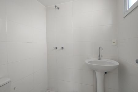 Apartamento para alugar com 63m², 2 quartos e 1 vaga Apartamento para alugar com 63m², 2 quartos e 1 vagaBanheiro da Suíte