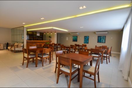 Apartamento à venda com 62m², 2 quartos e 1 vagaÁrea comum - Salão de festas