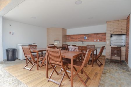 Apartamento à venda com 62m², 2 quartos e 1 vagaÁrea comum - Churrasqueira