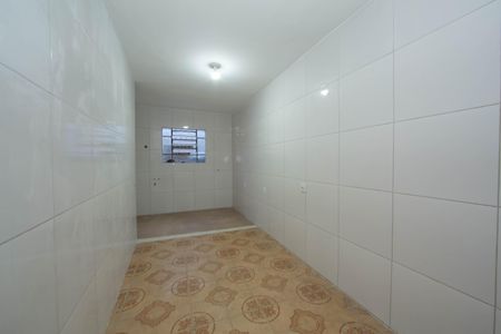 QUARTO de casa para alugar com 1 quarto, 25m² em Dom Cabral, Belo Horizonte