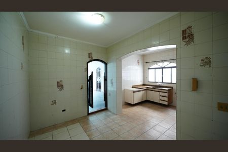 Casa para alugar com 124m², 2 quartos e 2 vagasCozinha