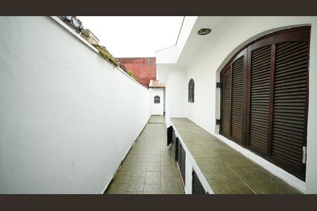 Casa para alugar com 124m², 2 quartos e 2 vagasQuintal