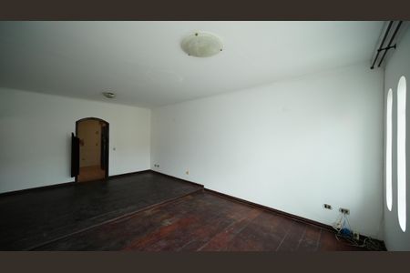 Casa para alugar com 124m², 2 quartos e 2 vagasSala