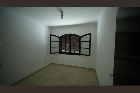 Casa para alugar com 124m², 2 quartos e 2 vagasQuarto 1