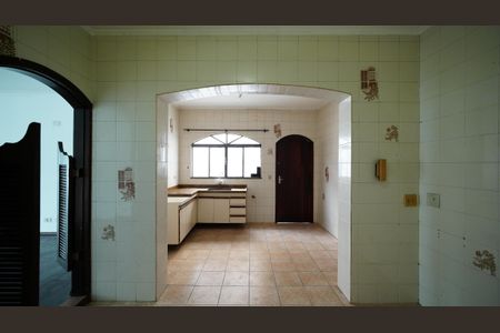 Casa para alugar com 124m², 2 quartos e 2 vagasCozinha