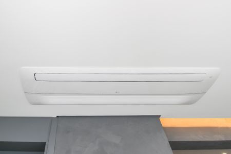 Apartamento à venda com 136m², 3 quartos e 2 vagas Apartamento à venda com 136m², 3 quartos e 2 vagasVaranda