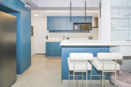 Apartamento à venda com 136m², 3 quartos e 2 vagas Apartamento à venda com 136m², 3 quartos e 2 vagasCozinha
