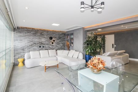 Apartamento à venda com 136m², 3 quartos e 2 vagas Apartamento à venda com 136m², 3 quartos e 2 vagasVaranda