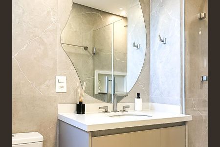 Apartamento à venda com 136m², 3 quartos e 2 vagas Apartamento à venda com 136m², 3 quartos e 2 vagasBanheiro da Suíte 3
