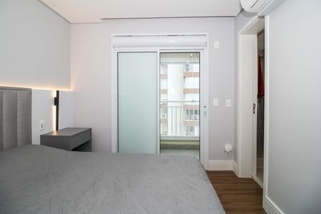 Apartamento à venda com 136m², 3 quartos e 2 vagas Apartamento à venda com 136m², 3 quartos e 2 vagasSuíte 1