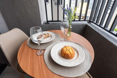 Apartamento à venda com 26m², 1 quarto e sem vaga Apartamento à venda com 26m², 1 quarto e sem vagaSala de Jantar