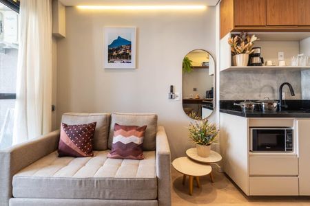 Apartamento à venda com 26m², 1 quarto e sem vaga Apartamento à venda com 26m², 1 quarto e sem vagaSala