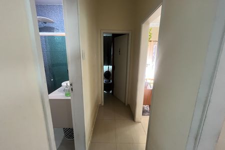 Sala - Corredor de casa à venda com 2 quartos, 105m² em Vila Kosmos, Rio de Janeiro